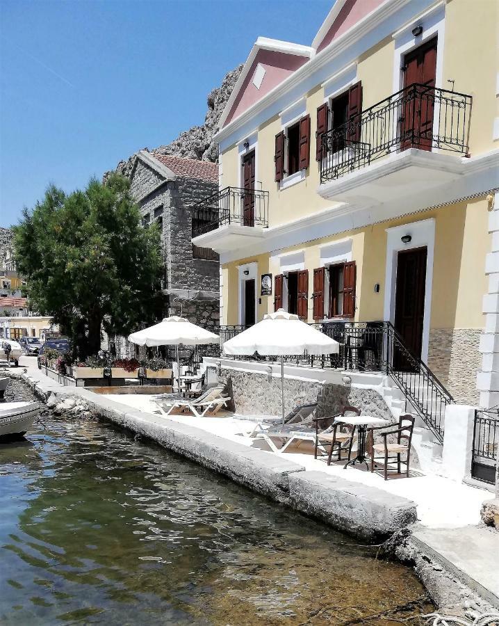 Perla Di Mare Apartment Đảo Sými Ngoại thất bức ảnh