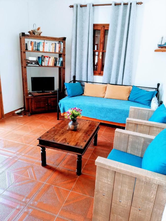 Perla Di Mare Apartment Đảo Sými Ngoại thất bức ảnh